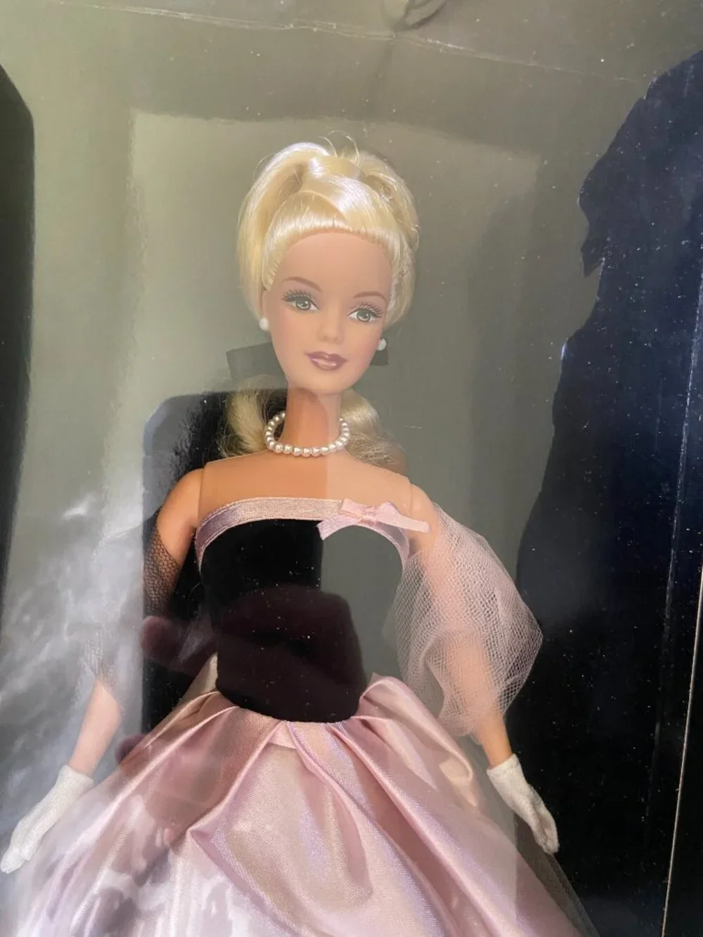 2000 Barbie Timeless Silhouette Collector Doll #29050 Original Box